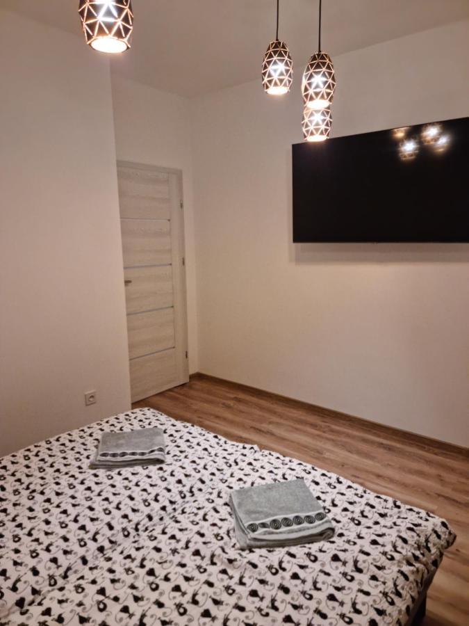 Apartament Oporowska 22 쿠트노 외부 사진